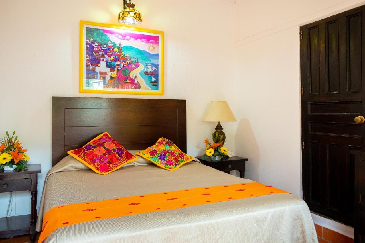 Hotel Posada De Roger Puerto Vallarta Buitenkant foto