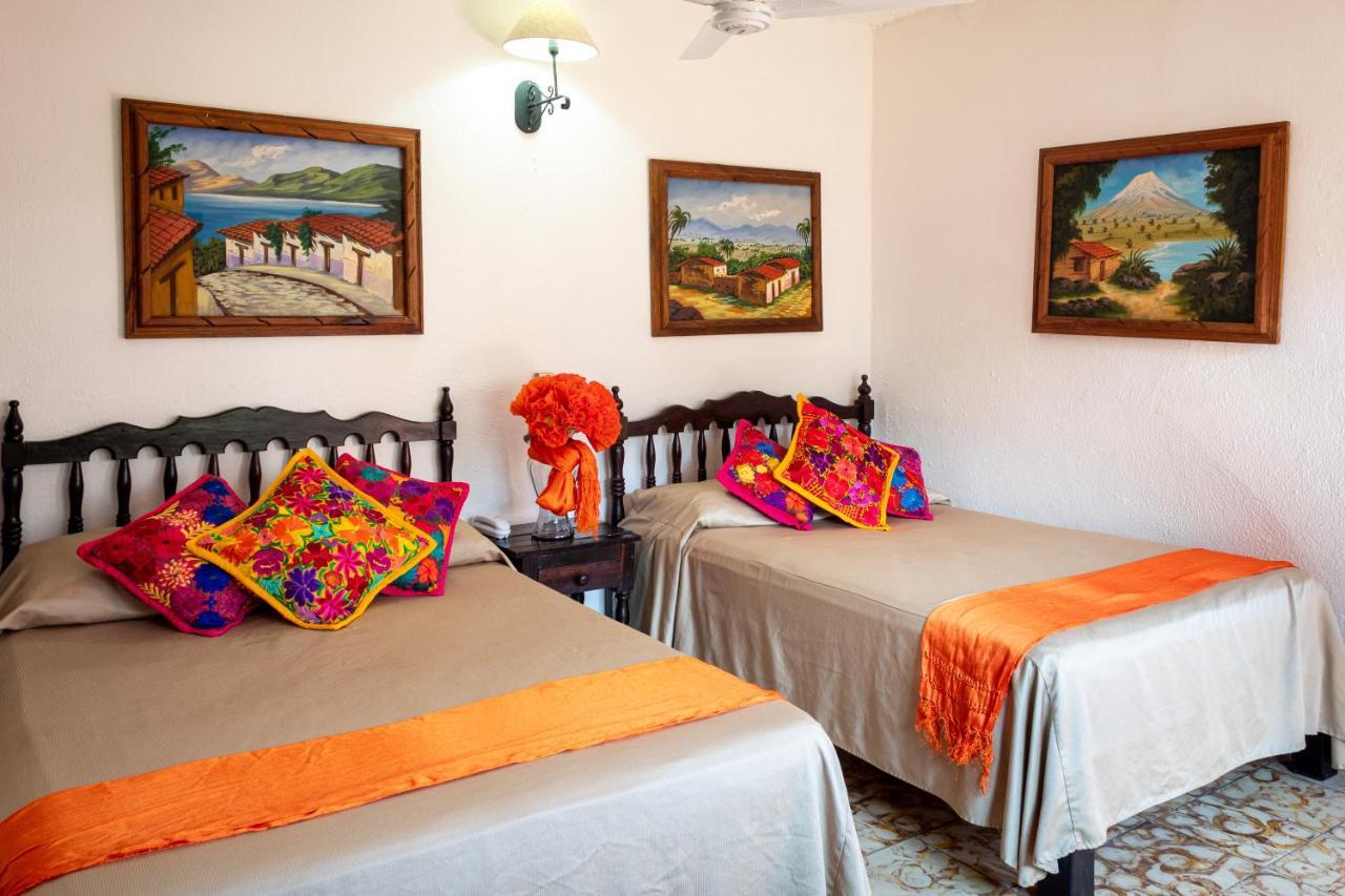 Hotel Posada De Roger Puerto Vallarta Buitenkant foto