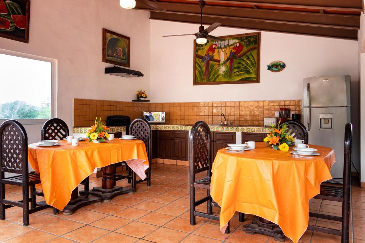 Hotel Posada De Roger Puerto Vallarta Buitenkant foto