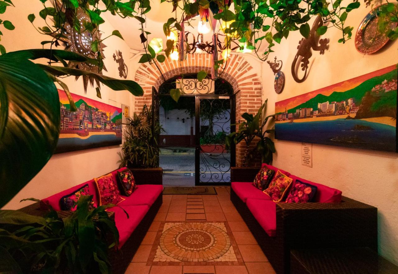Hotel Posada De Roger Puerto Vallarta Buitenkant foto