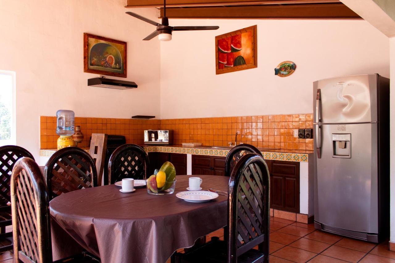 Hotel Posada De Roger Puerto Vallarta Buitenkant foto